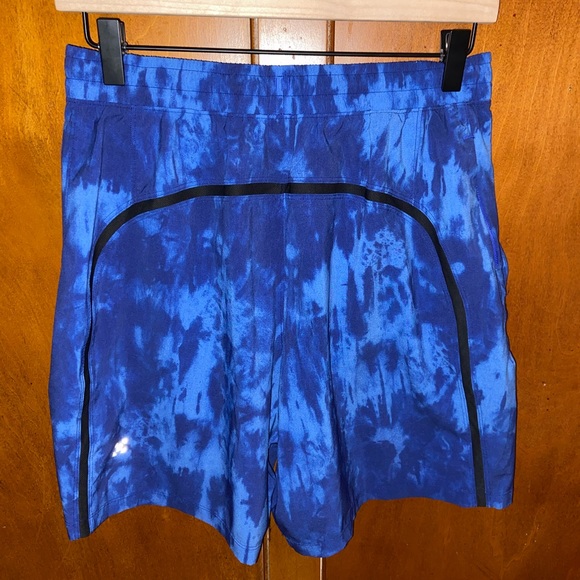 Medium Multi Blue Pacebreaker Shorts - Picture 2 of 3